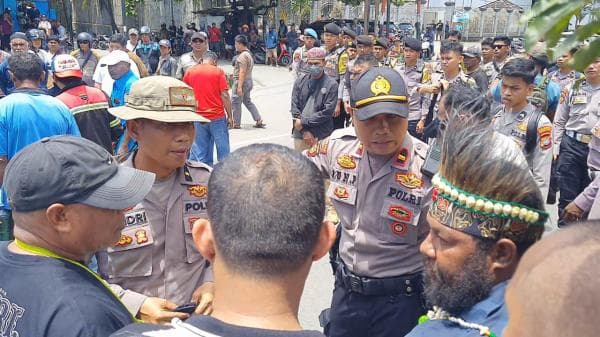 Imbas Putusan MRPPBD Soal Keabsahan AFU-Piet Sebagai OAP, Pemuda DAS Maya Raja Ampat Gelar Demo