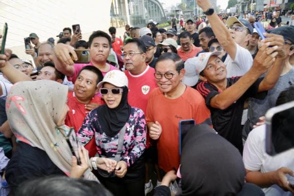 Datang ke CFD Naik MRT, Bang Doel: Gerbong Harus Ditambah