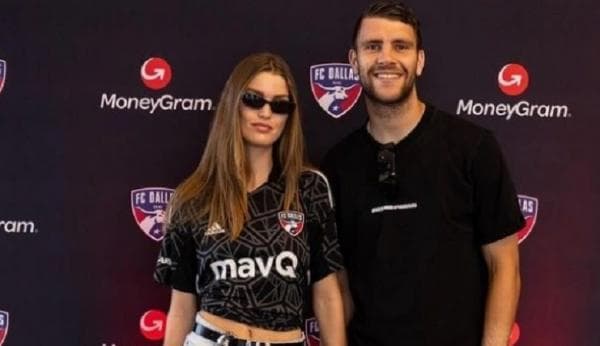 Kiper Timnas Maarten Paes Pacarnya Luna Bijl Model Kelas Dunia, Satu Sircle dengan Gigi Hadid