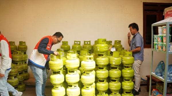 Pertamina Sidak Pangkalan, Pastikan Stok LPG 3 Kg Aman dan Harga Tak Lebih Rp18.000