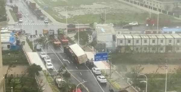 Topan Bebinca Hantam Shanghai: Terkuat Sejak 1949, Penerbangan dan Transportasi Lumpuh