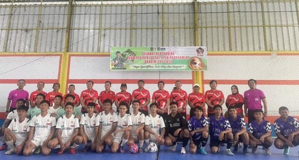 Ratusan Pecinta Olah Raga Bertarung di Futsal Open Turnamen Dandim 0423 Bengkulu Utara Cup 2024