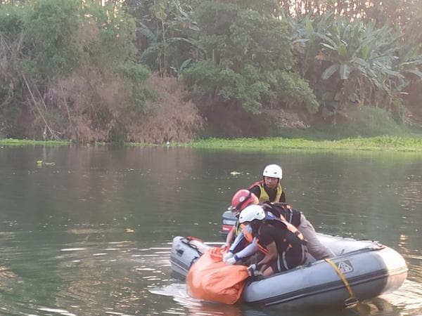 Misteri Bunuh Diri di Sungai Brantas Terkuak, Fakta Baru Mengejutkan Publik Terbongkar