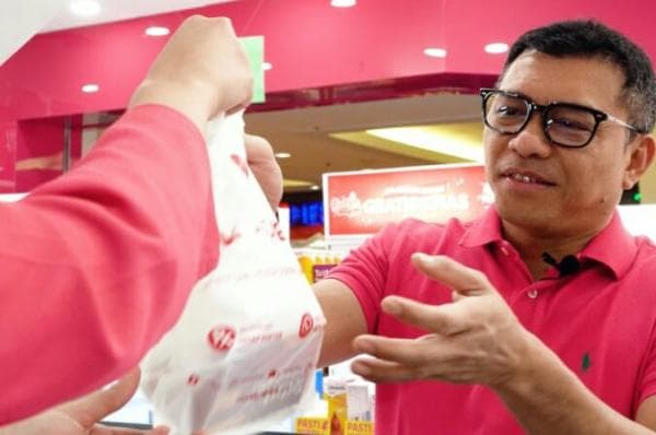 Melalui Program PESTA Belanja, Anang Ajak Pelanggan Raih Emas Gratis