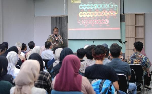 Danny Pomanto jadi Narasumber Kuliah Perdana Program Pasca Sarjana Arsitektur ITB