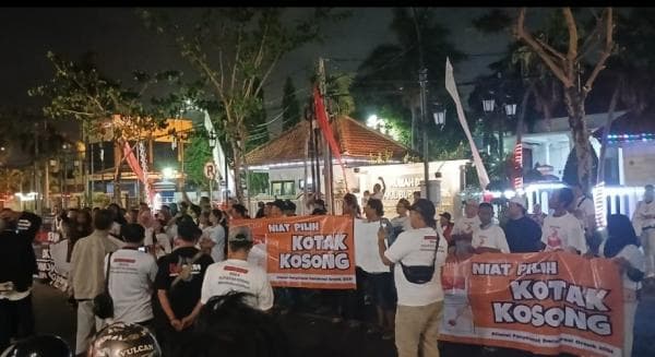 Gerakan Kotak Kosong Menggeliat di Gresik, Warga Lawan Calon Tunggal pada Pilbup 2024