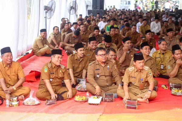 Kantor Kejaksaan Kota Mojokerto Mendadak Banyak Makanan, Ada Apa?