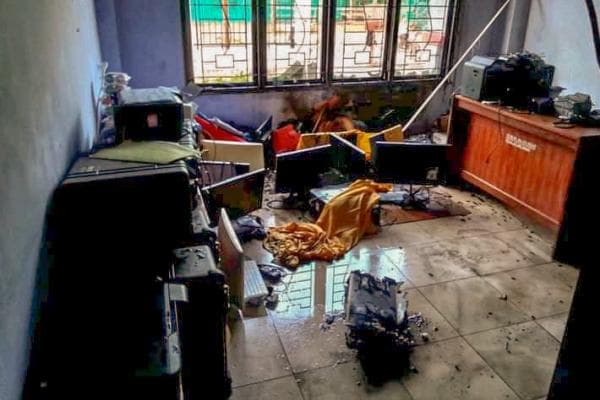 Kantor Dukcapil Sorong Dirusak Massa, Pelayanan Terhadap Masyarakat Tertunda