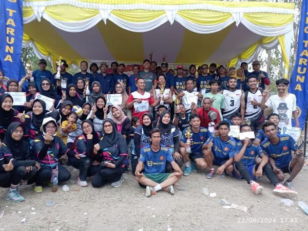 Kemeriahan HUT Desa Mekarsari Anyar  Yang Ke 22 Gelar One Day Tournament Volley Ball Putra Dan Putri