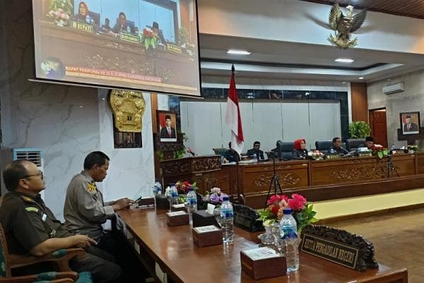 Rapat Paripurna DPRD Grobogan Terima Usulan Nama Tiga Calon Pimpinan Dewan, Siapa Saja