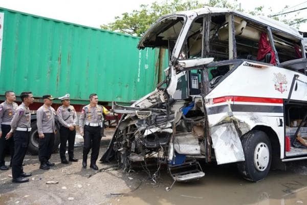 Kecelakaan Maut Bus Tabrak 2 Truk di Pantura Pati Tewaskan 6 Orang, Ini Kata Dirlantas Polda Jateng