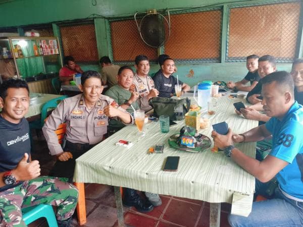 Kali Ini Polsek Kawasan Pelabuhan Gelar Giat Silaturahmi kamtibmas di Kantin PT KPBN