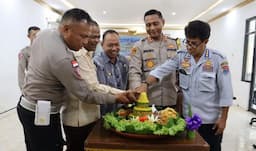 HUT Polantas Ke 69 di Sumba Timur, Doa Dipanjatkan Kepala UPT Dispenda NTT untuk Kesehatan Anggota