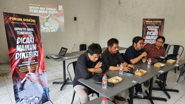 Paguyuban Warkop Surabaya Tuntut Pemerintah Batalkan Aturan Rokok Baru, Siap Gelar Aksi Massal Paguyuban Warkop Surabaya Tuntut Pemerintah Batalkan Aturan Rokok Baru, Siap Gelar Aksi Massal
