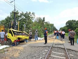 Kecelakaan Kereta Api dan Truk di Probolinggo, Beberapa Penumpang Terluka