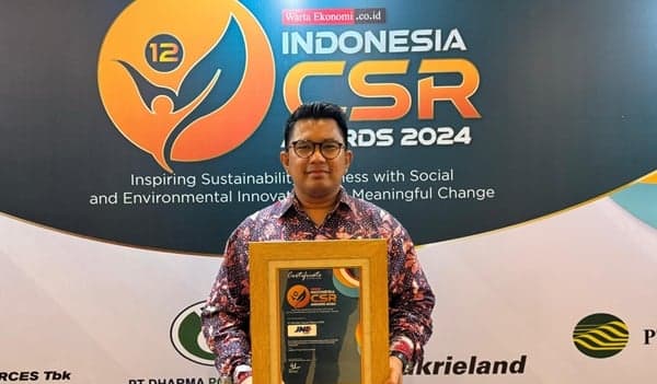 JNE Sabet Penghargaan CSR Terbaik 2024 untuk Kolaborasi Kemanusiaan