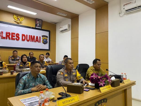 Kapolda Riau Pimpin Langsung Vicon Anev OMP Lancang Kuning Tahun 2024 Menuju Pilkada Damai