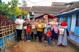 Bantuan Popok dan Pakaian Bayi Disalurkan untuk Pengungsi Gempa Kertasari