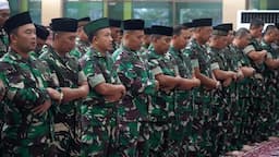 Sambut HUT Ke-79 TNI, Prajurit dan PNS Kodam IV/Diponegoro Gelar Doa Bersama Lintas Agama