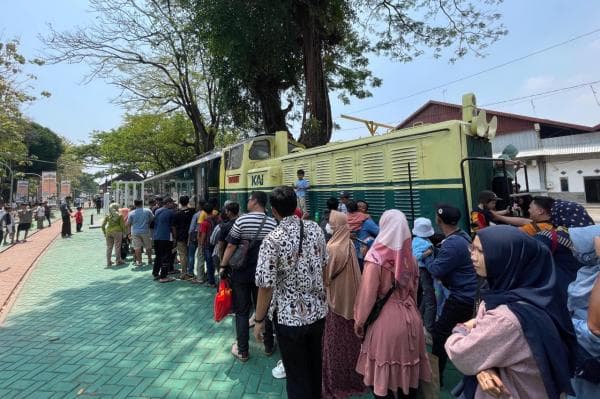 KAI Gelar Open House Bengkel Sepur Balai Yasa Surabaya Gubeng