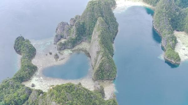 Pesona Indah Puncak Davalen: Mutiara Eksotis di Misool, Raja Ampat