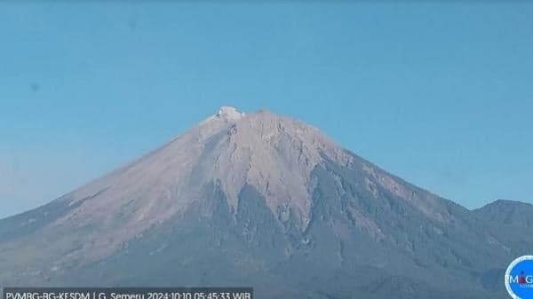 Dua Kali Erupsi Beruntun, Gunung Semeru Status Waspada