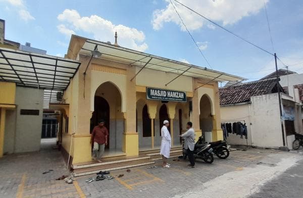 Kisah Inspiratif, 141 Warga Sekampung di Kartasura Kompak Umroh Bareng Kisah Inspiratif, 141 Warga Sekampung di Kartasura Kompak Umroh Bareng