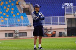 Latihan Perdana di Tiongkok, Shin Tae-yong Sebut Hanya Jordi Amat dan Sandy Walsh yang Cedera Ringan