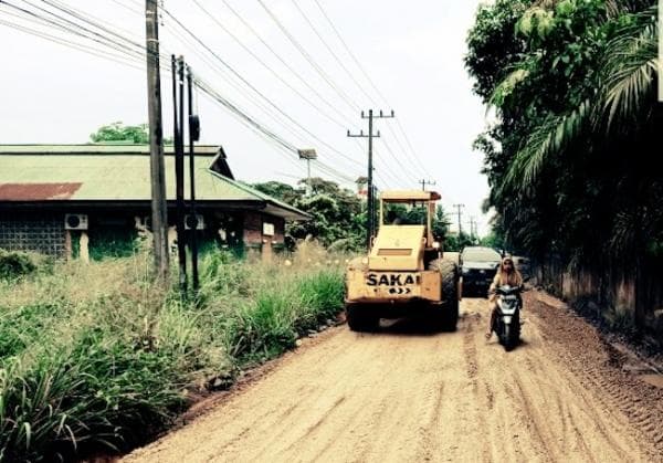 Pemko Pekanbaru Percepat Perbaikan Jalan Bangau Sakti