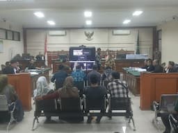 Sidang Kasus Korupsi BPPD Sidoarjo, 4 Saksi Bantah Terima Uang dari Siska Wati