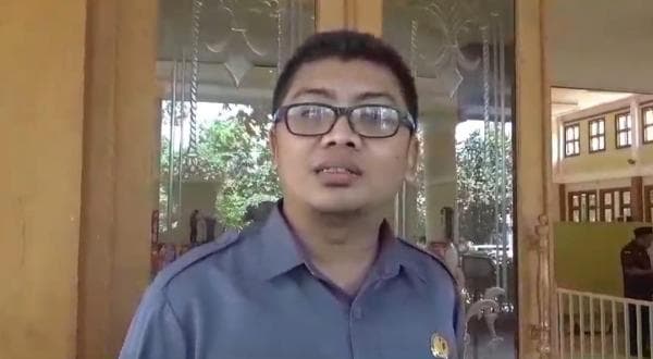 Empat Paslon Daftar Catatan Merah Bawaslu Kota Probolinggo Terkait Pelanggaran Pemasangan APK