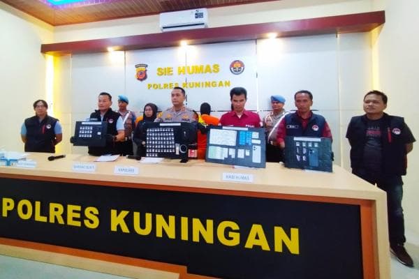 Polisi Bekuk 4 Tersangka Narkoba, Salah Satunya Oknum Honorer di Dinas Pemda Kuningan