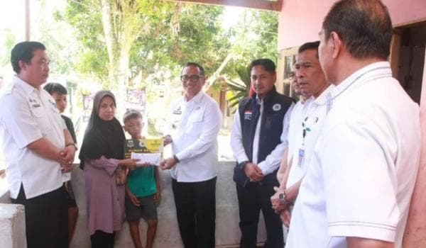 Pemkab Lebak Bantu Keluarga Satpol PP yang Gugur : Santunan dan Renovasi Rumah, Ini Momen Harunya