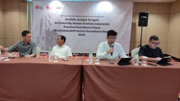 Arsitek Jumpa Tengah 2025: Upaya IAI Provinsi Sumut Perkenalkan Dunia Arsitektur kepada Masyarakat