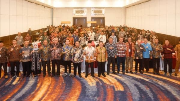 Pesan Pj Gubernur Sultra saat Pembukaan Orientasi Anggota DPRD Buton, Buteng dan Busel