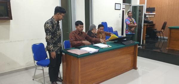 Sidang Lanjutan Praperadilan Kasus NSA Kembali Digelar, Ruang Sidang Dipenuhi Keluarga dan Jemaahnya