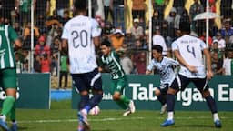 PSMS vs PSPS Imbang, Nil Maizar Tuding Wasit Tidak Netral