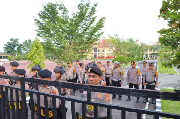 Jaga Kamtibmas Pilkada, Kapolres Rohil Perintahkan Personel Latihan Sispam Mako