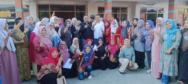 Tim pemengan Acèh Gelar Konsolidasi Perempuan Untuk Pemenangan Mualem-Dek Fadh