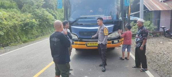 Seorang Sopir Bus Antar Kota Ditikam Kondektur di Mamuju