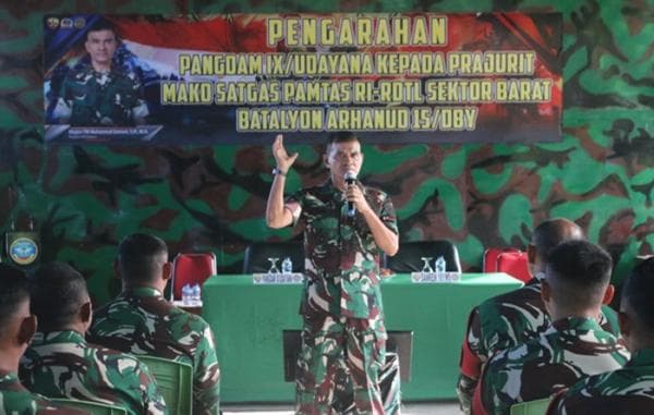 Pangdam IX/Udayana Berikan Pengarahan kepada Ratusan Prajurit Satgas Pamtas RI-RDTL Sektor Barat