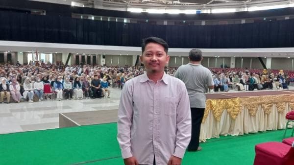 Ortu Telah Meninggal, Mahasiswa Poltekkes Surakarta Ini Sedih Jelang Hari Wisuda