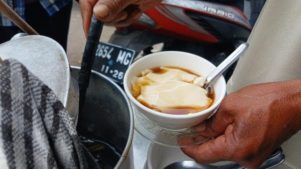 Menikmati Kembang Tahu Kuliner Tradisional asal Tiongkok di Tasikmalaya, Rasanya Manis dan Hangat