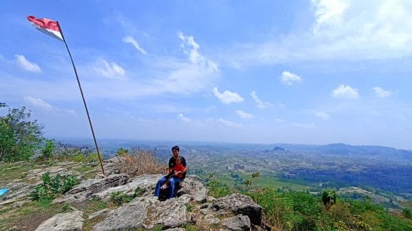 Melihat Keindahan Wisata Negeri Atas Angin, Sayang Fasilitas Terbengkalai