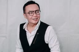 Ari Lasso Cerai dengan Vitta Dessy, Menyesal Gagal Jaga Keutuhan 25 Tahun Berumah Tangga