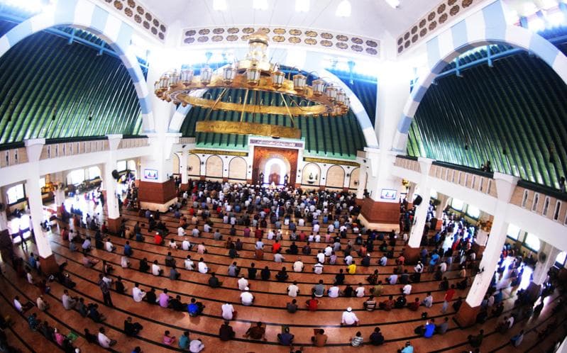 Inilah 8 Daerah dengan Masjid Terbanyak di Indonesia, Eksplorasi Keberagaman dalam Jumlah Masjid di Berbagai Daerah