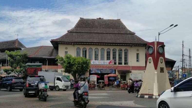 Pasar Tradisional Jadi Jujugan Wisatawan yang Berburu Kuliner di Solo