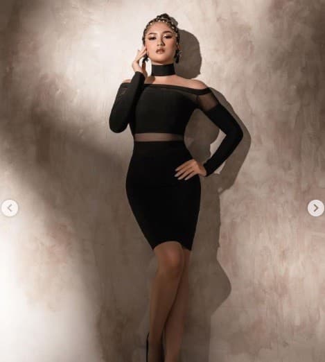 Profil dan Biodata Ochi Rosdiana, Eks JKT48 yang Selesaikan Kuliah saat Syuting Sinetron Cinta Tanpa Karena Profil dan Biodata Ochi Rosdiana, Eks JKT48 yang Selesaikan Kuliah saat Syuting Sinetron Cinta Tanpa Karena