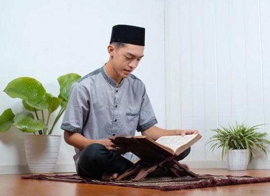 Surat Yasin Malam Nisfu Syaban (Arab dan Artinya), Bacaan Niat, Doa, Keutamaan