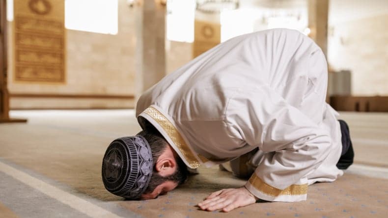 Bacaan Rukuk dan Sujud yang Diajarkan Rasulullah SAW Bacaan Rukuk dan Sujud yang Diajarkan Rasulullah SAW